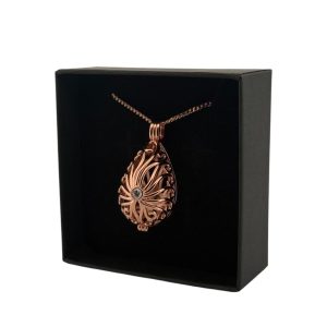 Perfumed Tear drop pendant and chain rose gold