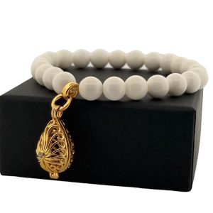 Perfumed Tear drop pendant white beaded bracelet